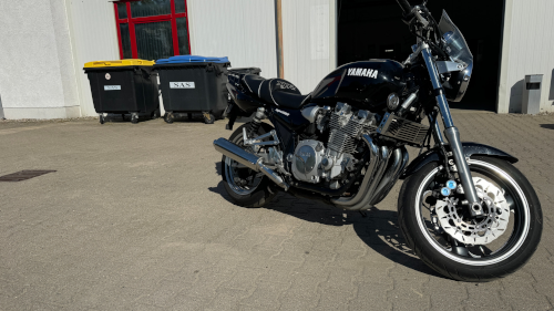 Gebrauchtmotorrad Yamaha XJR 1300 98 PS